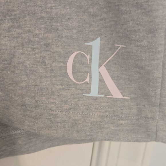 Calvin Klein Gray Athletic Shorts Elastic Waistband - Picture 2 of 5